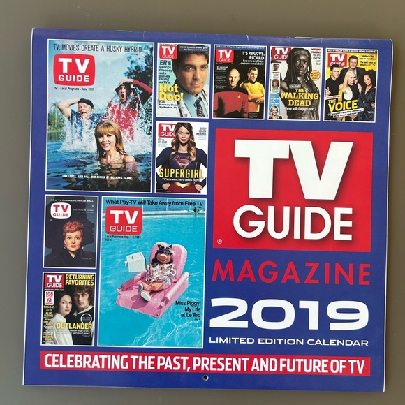 TV Guide Magazine 2019 Limited Edition Wall Calendar Disney Elvis Dolly MASH - Picture 1 of 8